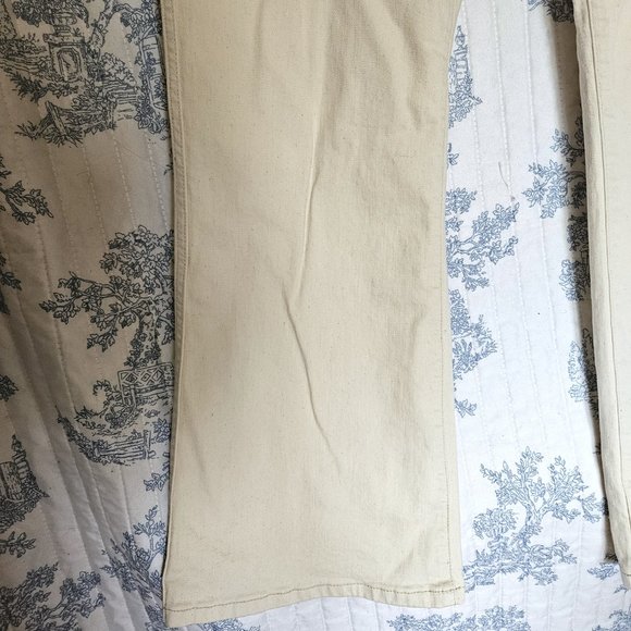 Size 34 Reitmans R Jeans Flare Leg High Rise - Picture 3 of 7